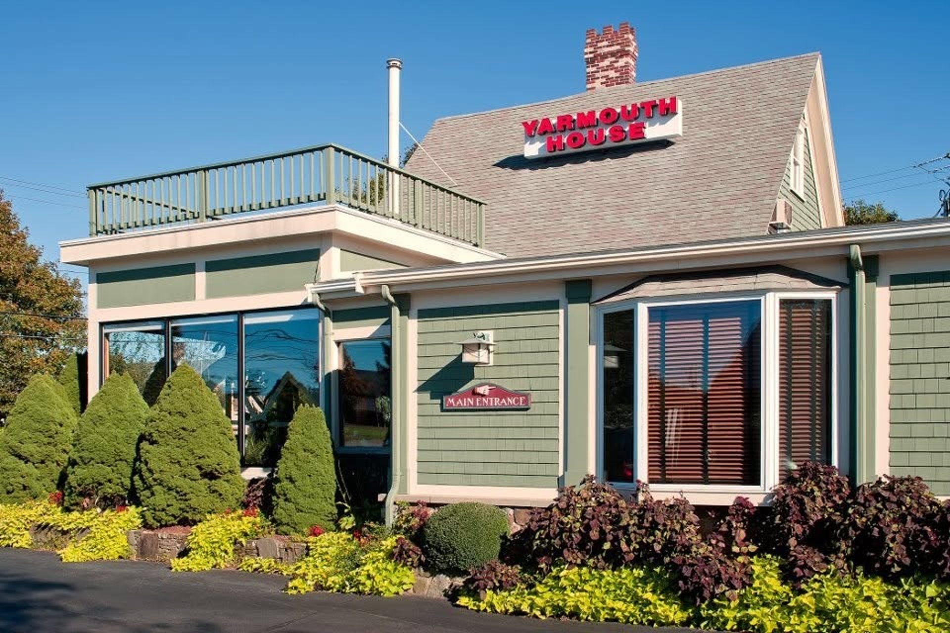 Visit Yarmouth House